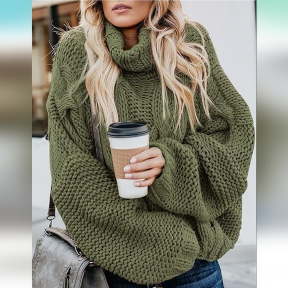 #13 Green Chunky Sweater - Picture 3 of 7